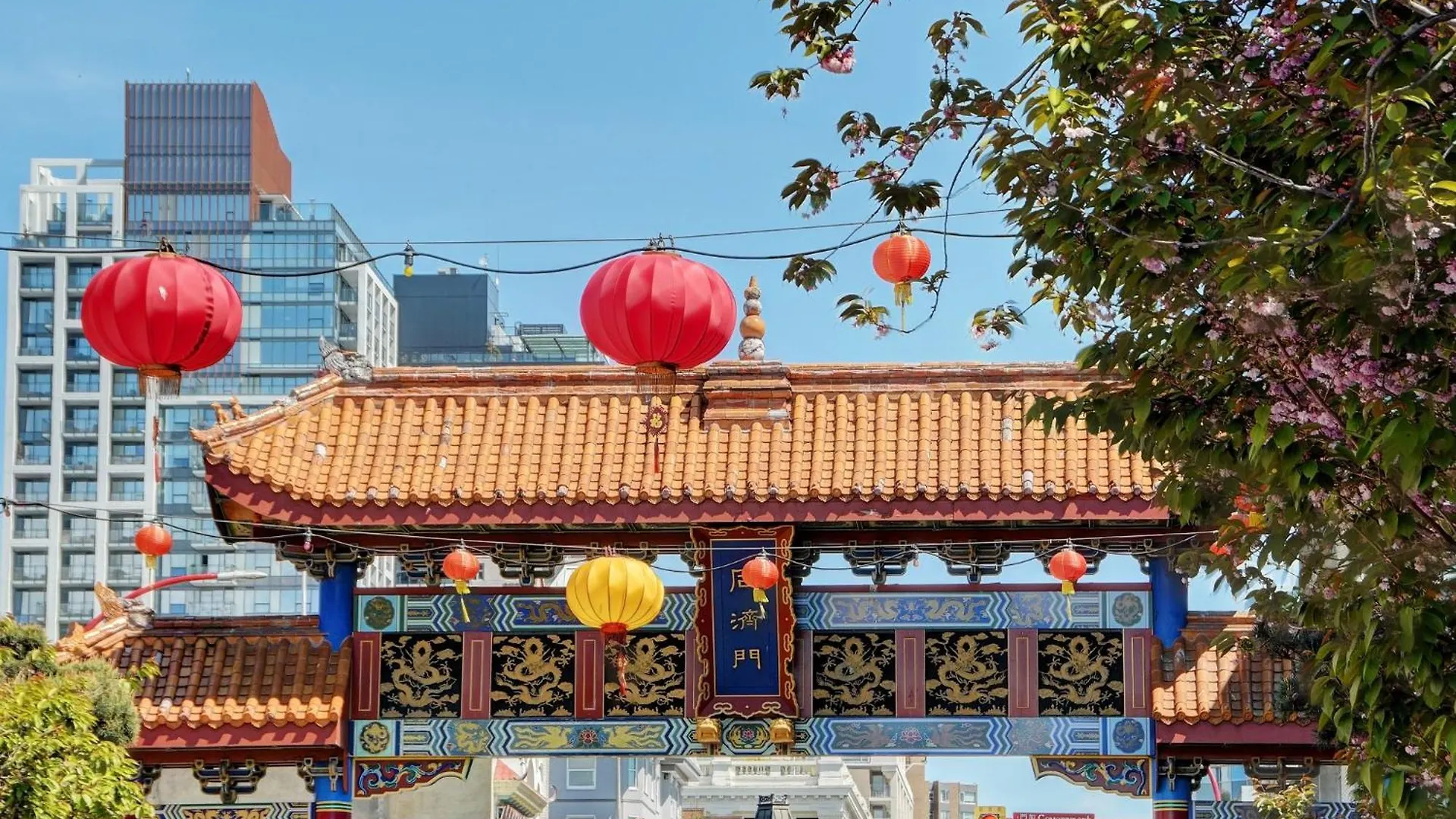 Union 409 - Min 30 Day Stay-Sunny South-Facing Suite With Work Desk In Historic Chinatown By Victoria Prime!